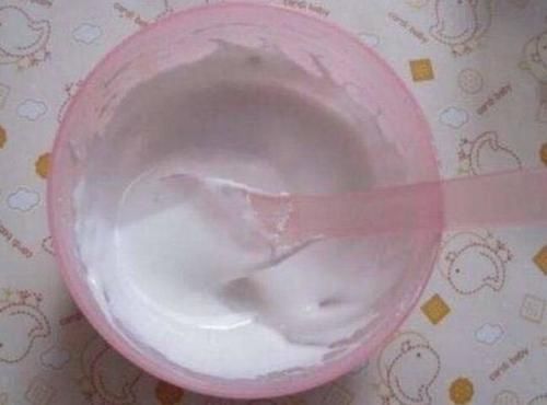 白醋+2+？睡前敷脸竟可以祛斑！三天斑消五天除皱