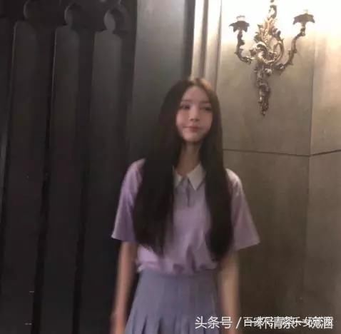 王思聪“袭胸”事件女网红回应：并不是自愿的，我还能骂他吗