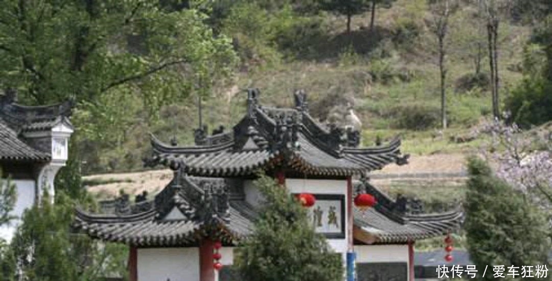 陕西一座“神庙”,让山洪乖乖绕道,背后奥秘竟被三个中学生破解