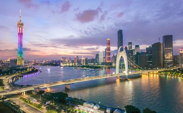  排入■中国最有钱城市排行出炉：这个二线城市意外排入前五