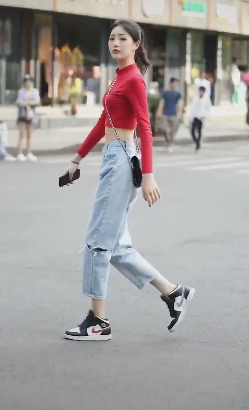 「设计」原来高帮AJ超级显高:只要“露一点”,但99%的人都找不到!