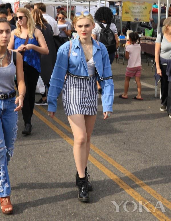 小个子女生条纹装让你显高显瘦 原来全是优点！