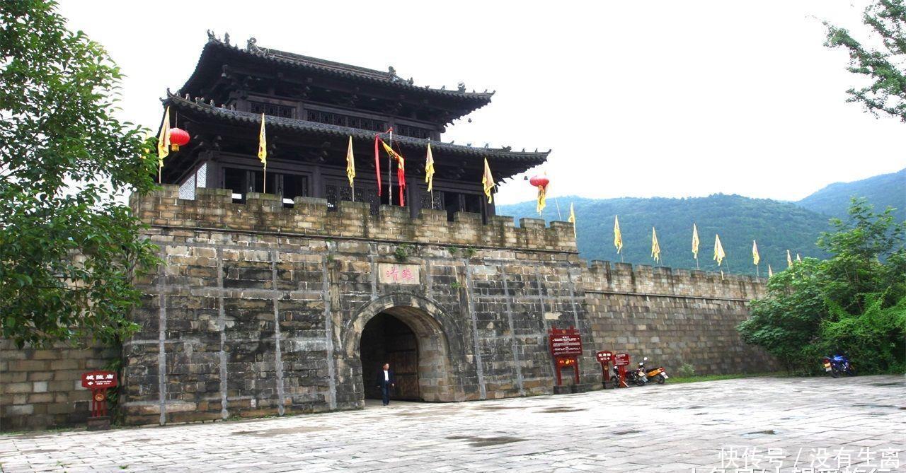 四川有座“三国蜀汉”城，古称名扬天下，知道是哪吗？