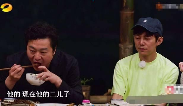 baby假吃爆米花，官博澄清怒骂观众引争议，网友：再见！