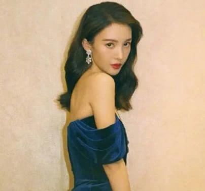  [显脸]今年早春最火的发型是它？显脸小还不挑人，10年都不过时！