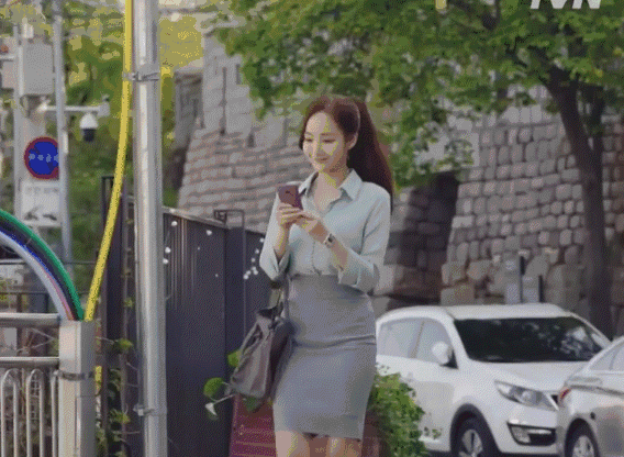 可甜可盐!唐嫣周冬雨刘诗诗的这件衣服，我穿一个夏天都不腻啊!