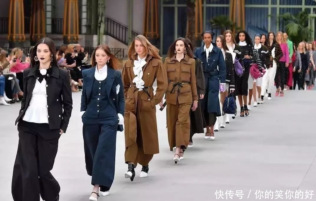  「旅程」搭乘 CHANEL 巴黎皇宫火车，开启通往新时代的旅程