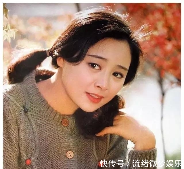 『张瑜』62岁著名演员张瑜,与丈夫离婚后单身29年,如今美丽依旧
