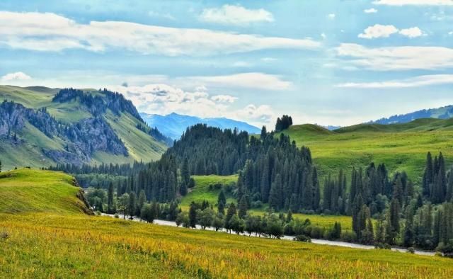 中国最美公路 一年仅开放5个月