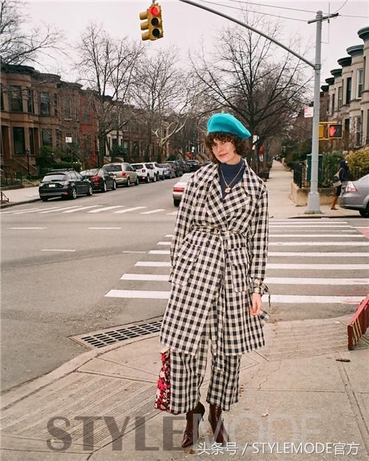 澳洲时尚博主Chloe Hill 示范复古与嬉皮风味穿搭