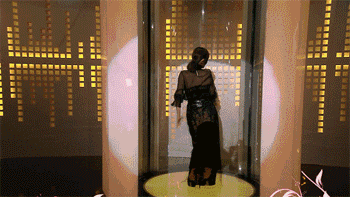 不信｜42岁贾静雯颜值有Bug了？原来这个地方有道纹真的会显老