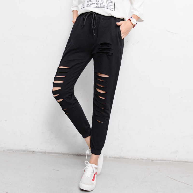 姑娘，紧身裤、打底裤早就过时了，瑜伽裤已霸道上位