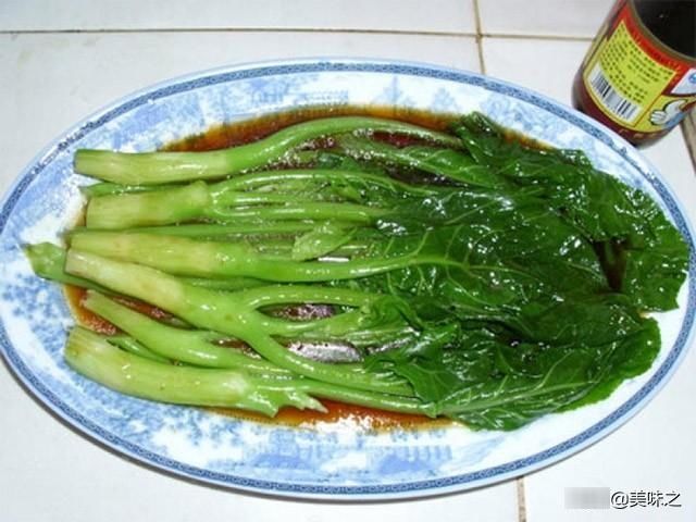微苦:清热去火白灼芥兰的14种做法,清淡爽口鲜美微苦、烹饪方法简单