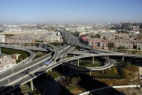 中国最容易“迷路”的3座城市，第一当之无愧，其中有你的家乡吗