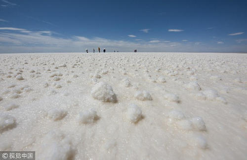 情人节赴一场梦幻之约 这些堪称“天空之镜”的景点自带仙气