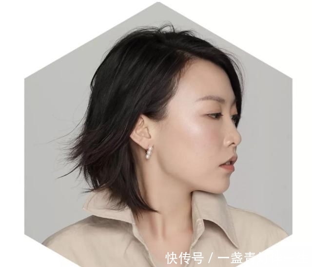 『早C晚A』隔离一个月,我只教会了妈妈这条护肤黄金法则