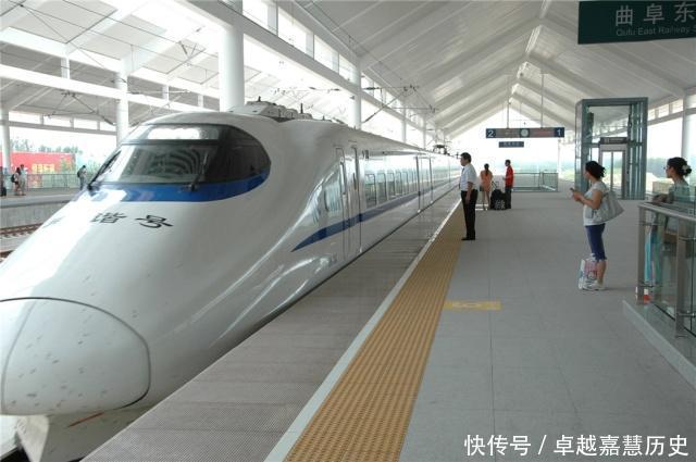 高铁动车座位号只有ABCDF,为何少了E很多人都不知道！