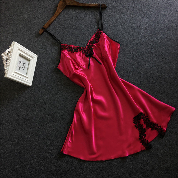 女人太丰满怎么了?睡衣穿在家一样能举手投足充满女神范，美腻了