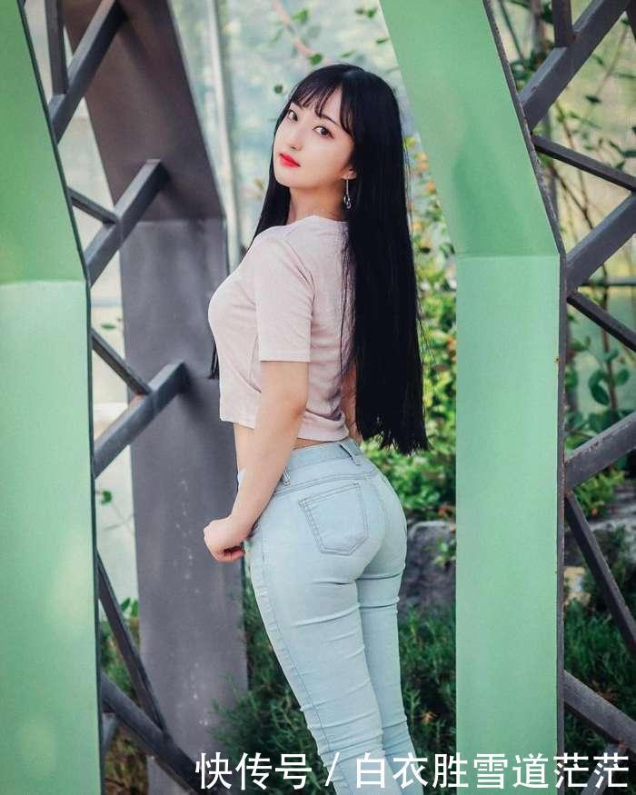 街拍：6位时尚小姐姐，让你挑一个做女朋友，你会选哪个？