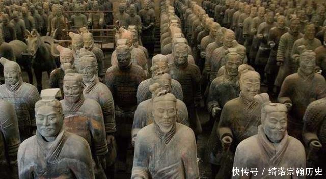 秦兵马俑非常逼真,传闻是用活人烧制的,