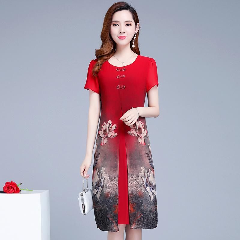 公司晚会,老公给我挑的这“旗袍”性感迷人,一不小心成了焦点