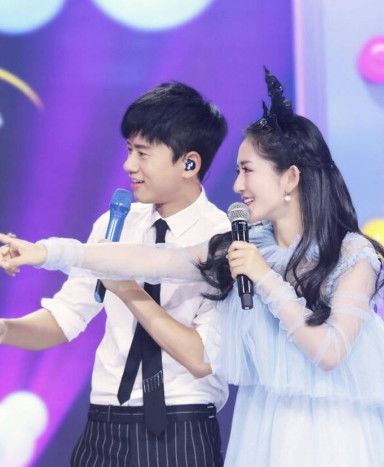 谢娜回应传闻称自己未怀孕 家中父母空欢喜一