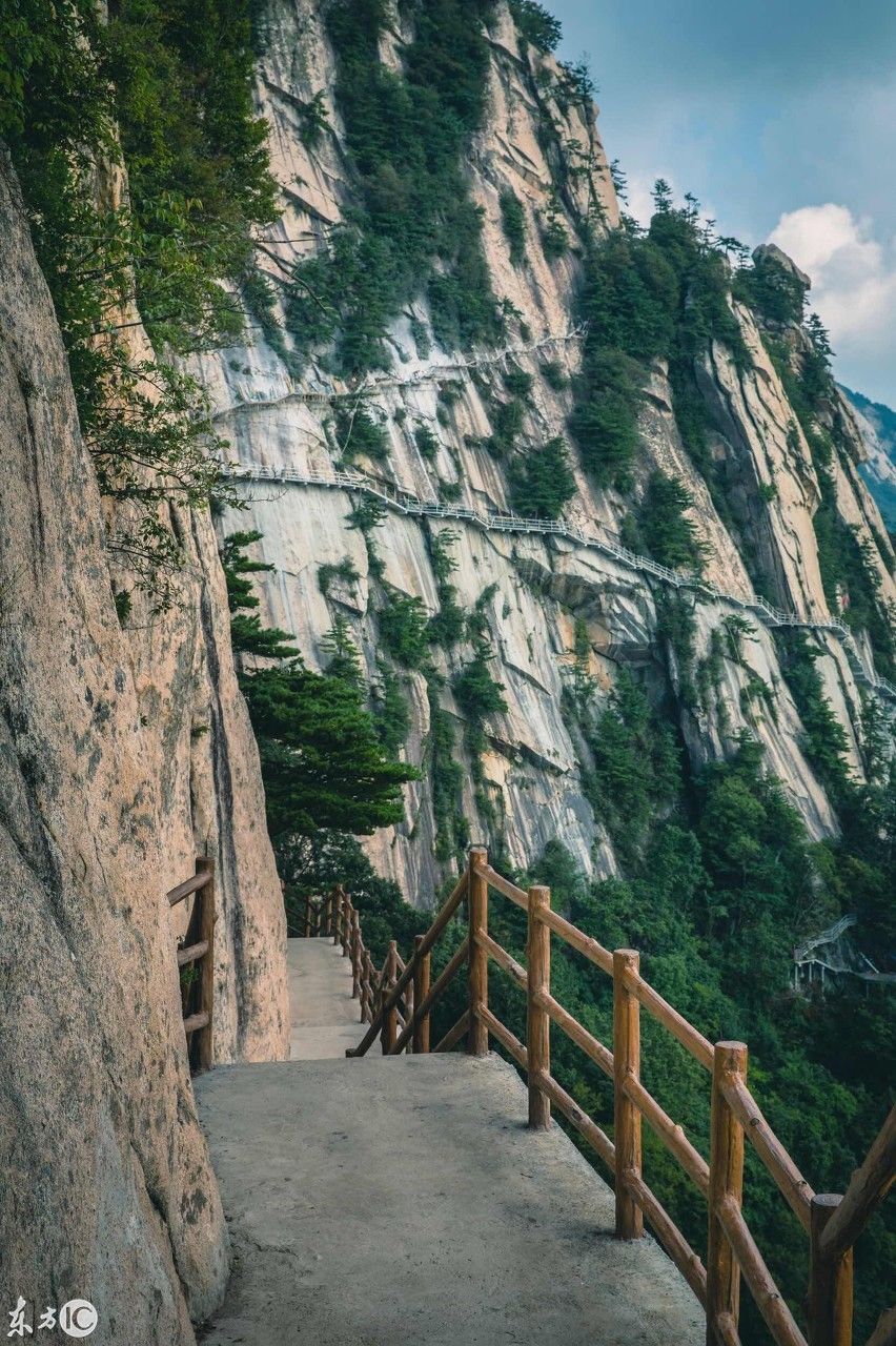 “一山揽千姿，一谷蕴百媚”栾川天河大峡谷，好玩真舒服