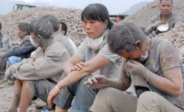 未来十年，农民工将经历“返乡潮”，有两类工人会被淘汰