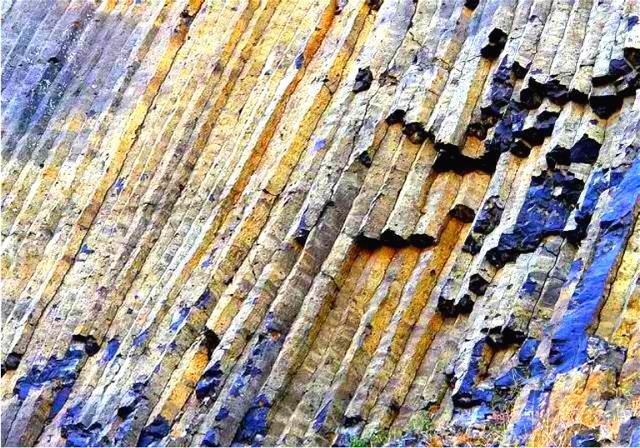  [发现]司机捡到一块石头，5元低价卖出，专家寻找8年，挖出天价