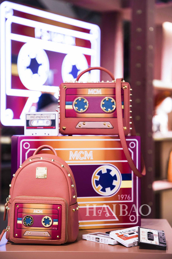 大牌们的七夕限定包包又来抢钱了!毫不违心的说颜值都超高，你的