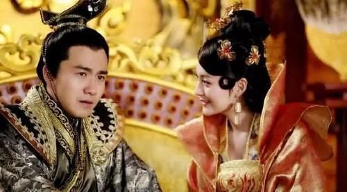  『保护自己』解读北齐开国皇帝高洋每个疯狂行为的背后，都是用心良苦的权谋