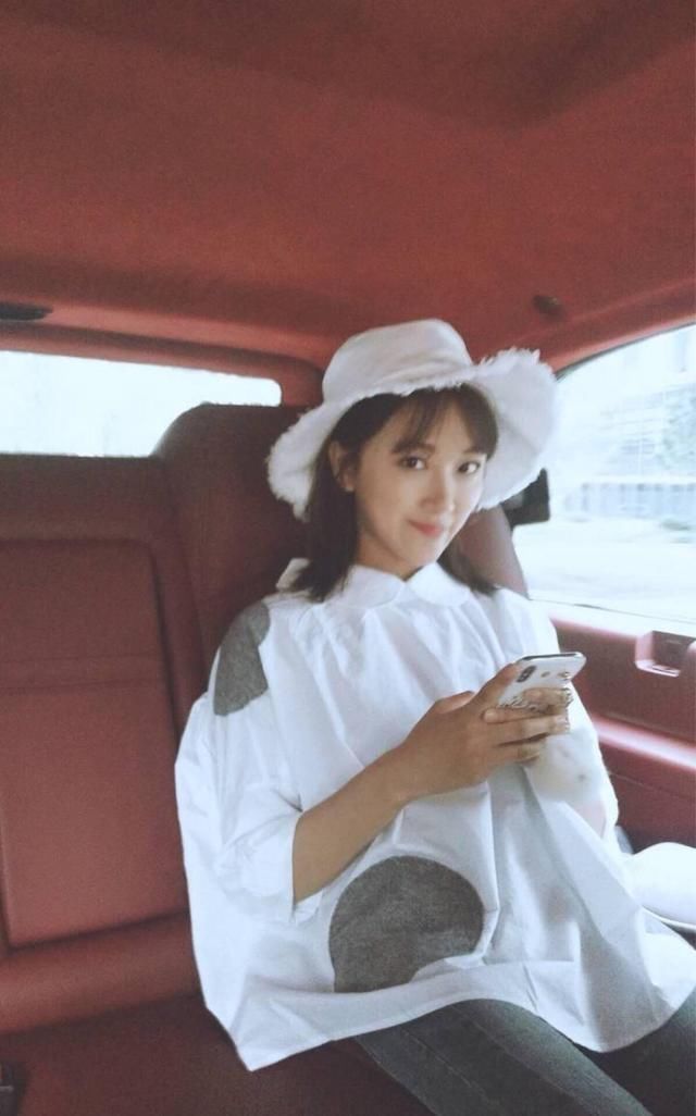 女神你这么美,你家人知道吗?姿说你美,应该会被很多人赞吧