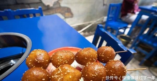  「当仁不让」成都美食数不尽，这两家当仁不让成为头牌