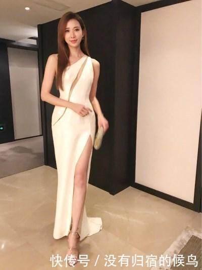 林志玲这身材太恨人! 裙子完全盖不住, 网友: 旁边高晓松都吓跑了