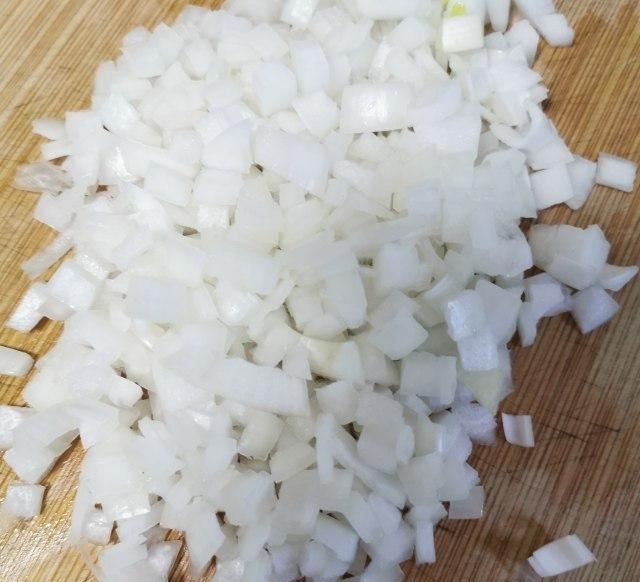  【台式】台式卤肉饭，香甜软糯的卤肉丁配一口劲道的米饭，越想越饿