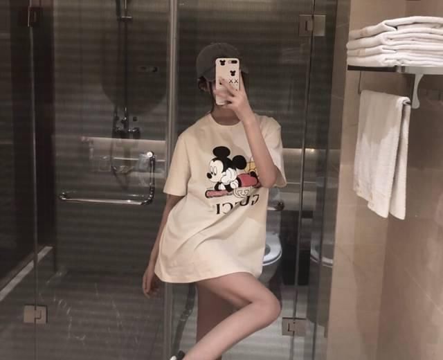  [男性]Gucci 米奇T恤高级复刻哪里能买？Gucci 2020米奇T恤怎么样？