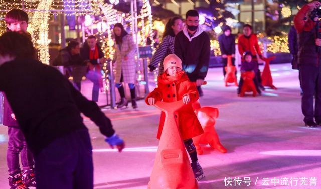  冰雪节将：在北外滩感受不一样的冬天，来一场“冰雪奇缘”吧