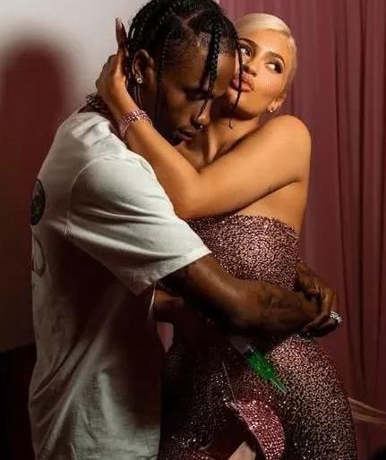 女友有9亿美元身家, 送什么礼物才不会被嫌弃?