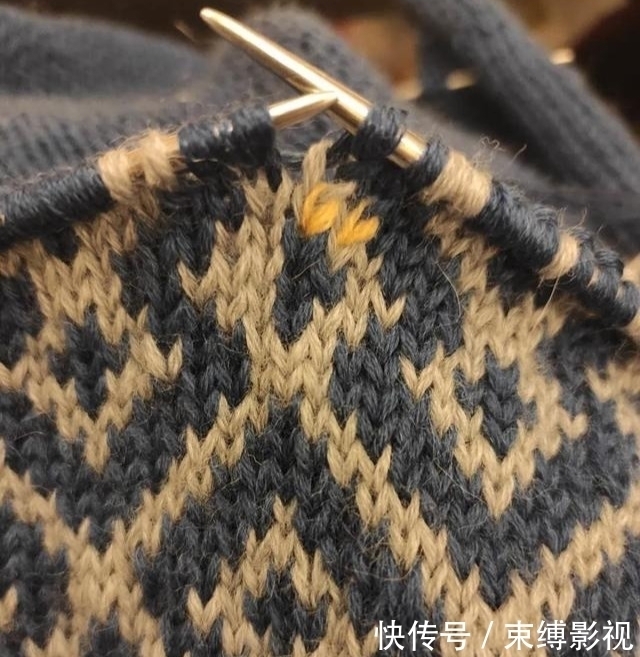 手工■织提花什么方式好3种提花方法对比告诉你DIY手工编织附教程