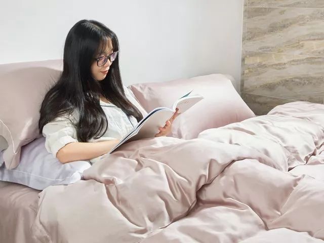 比真丝还滑、比纯棉还透气、比亚麻还凉爽的床品，真的存在!丨品