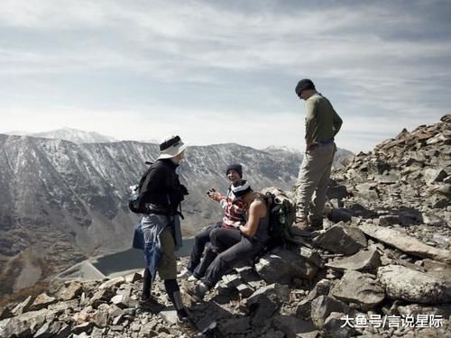 经常旅游的人和不去旅游的人有什么区别？最大的区别是差不差钱！