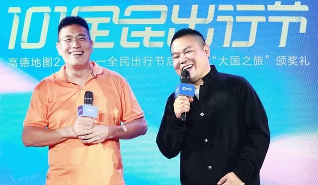 岳云鹏高能卖萌演绎《泰坦尼克号》片段  被夸小鲜肉一脸害羞