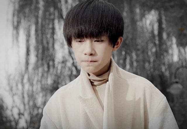 黑粉太可怕！娜扎被P遗像，杨洋被撒冥币，而她失去了两个孩子！