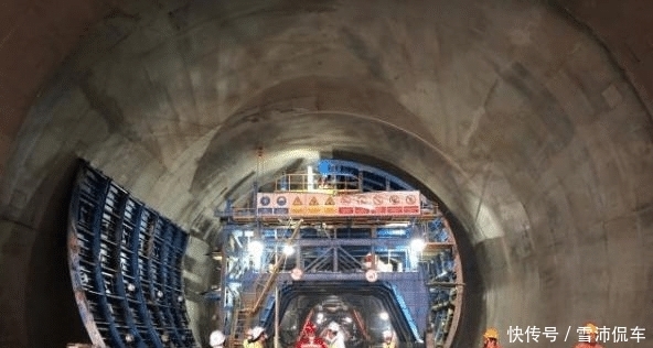 越南的高铁计划，选了日本的方案，如今高铁修得怎样了？