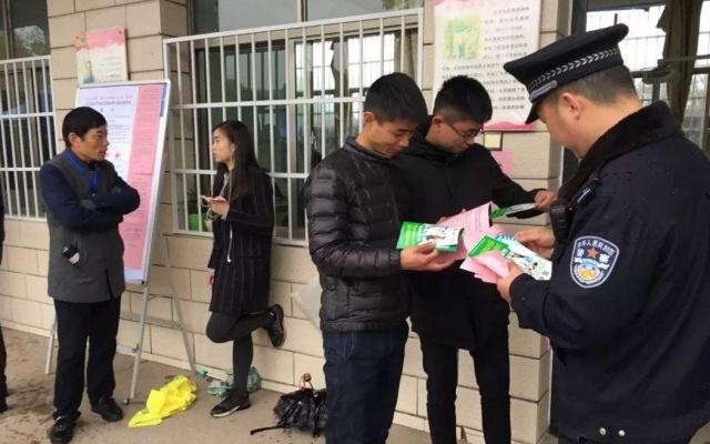 低保迎来“严打期”，农村6类人将被清除，村干部亲戚也不例外