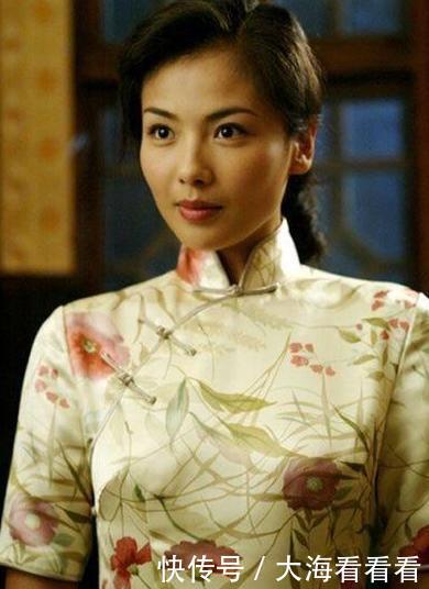 52岁张曼玉穿旗袍一点不显老！赵丽颖、刘亦菲都自叹不如！