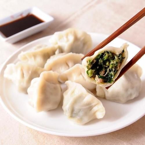  种种@阳台种种韭菜，4个小窍门，棵棵粗的像小葱，一年能割10茬