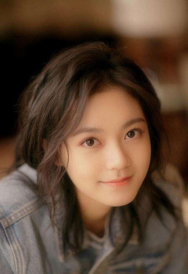  位妹妹：张子枫赵今麦争状元？2020艺考生名单太强大！无美颜滤镜有何能耐