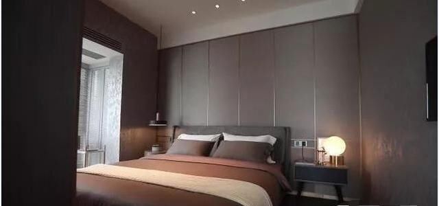 设计师■新婚夫妻40万买180°湖景房,奇葩结构吓跑装修公司,无人敢接手