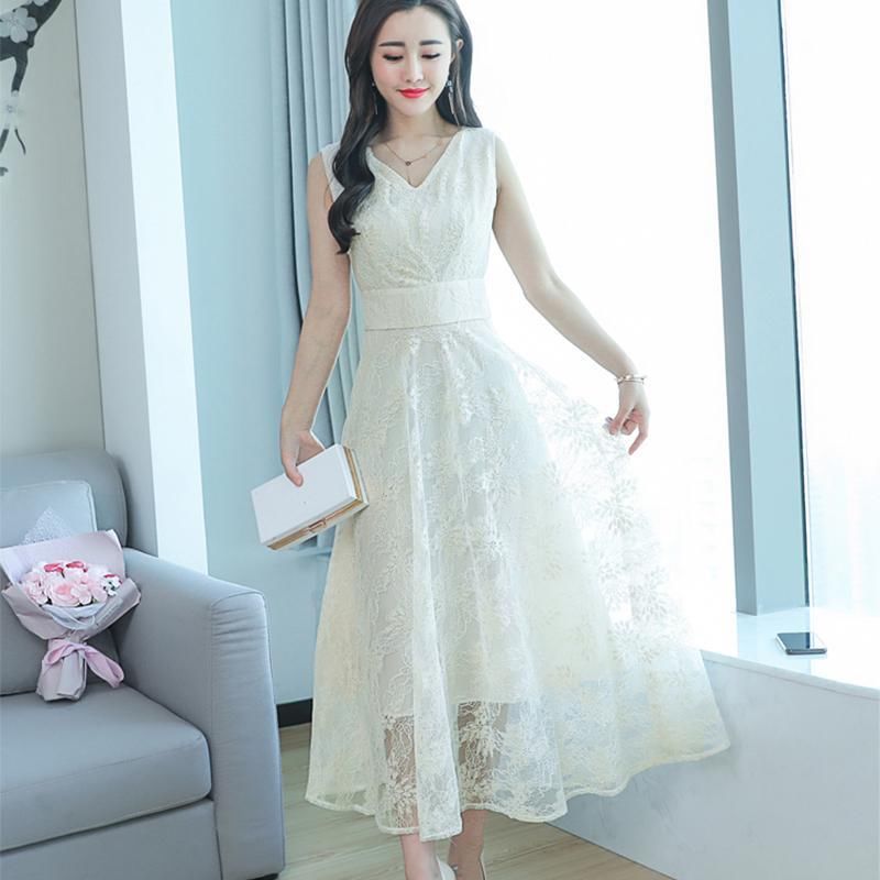 这裙子的确贵了点，但真的很美，超显气质，超性感迷人